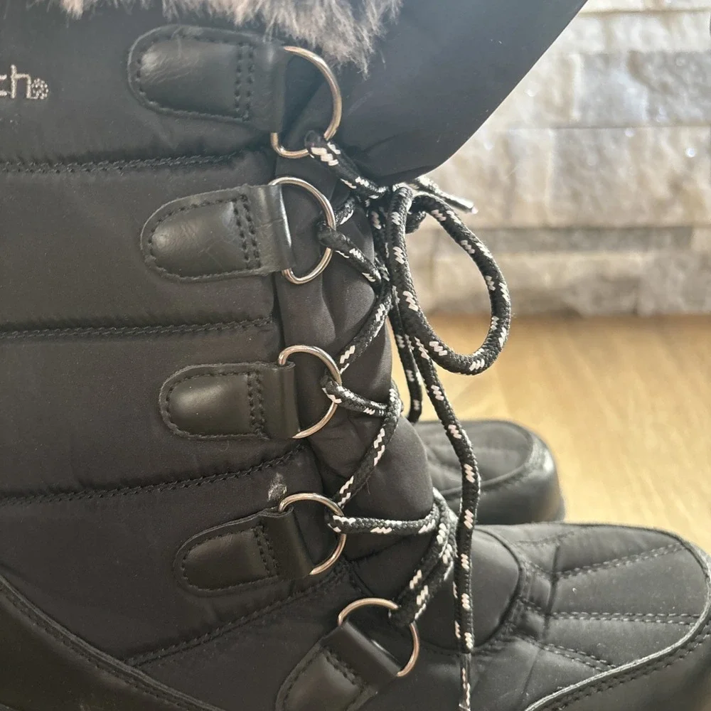 Athletech Snow Boots Size 7 Heavy Duty Boots Faux Fur Collar